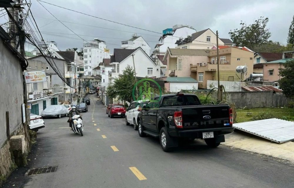 CẦN BÁN GẤP LÔ ĐẤT SIÊU ĐẸP MẶT TIỀN ĐƯỜNG NGUYỄN THỊ NGHĨA - P. XUÂN HƯƠNG - ĐÀ LẠT (P2) 