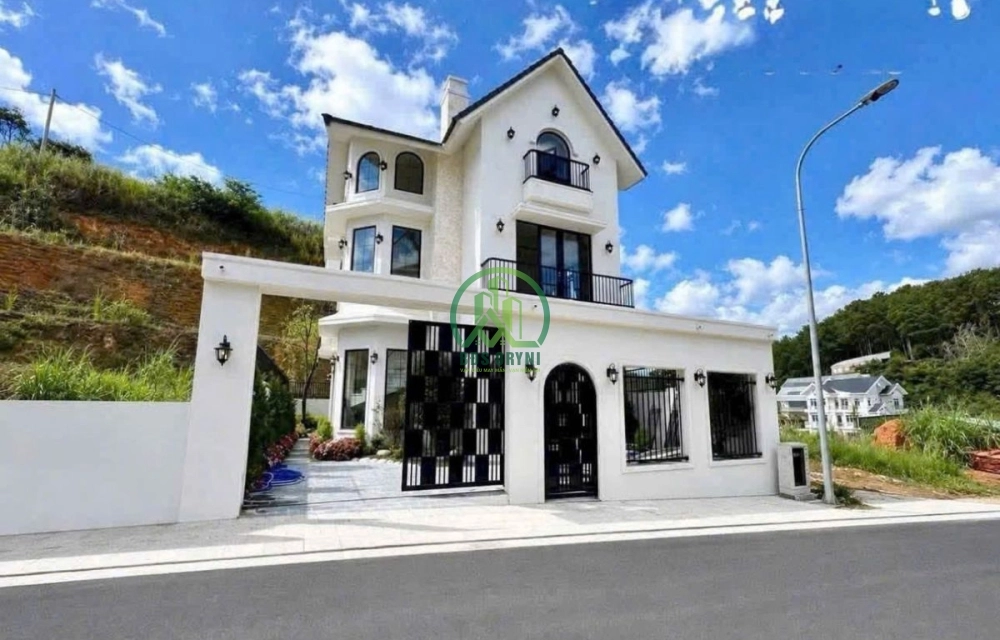 CẦN BÁN VILLA SÂN VƯỜN KQH AN SƠN - P. XUÂN HƯƠNG - ĐÀ LẠT (P4)
