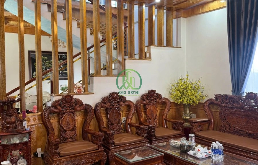 CẦN BÁN NHÀ MẶT TIỀN ĐƯỜNG THỐNG NHẤT, P. LANGBIANG - ĐÀ LẠT (LẠC DƯƠNG)