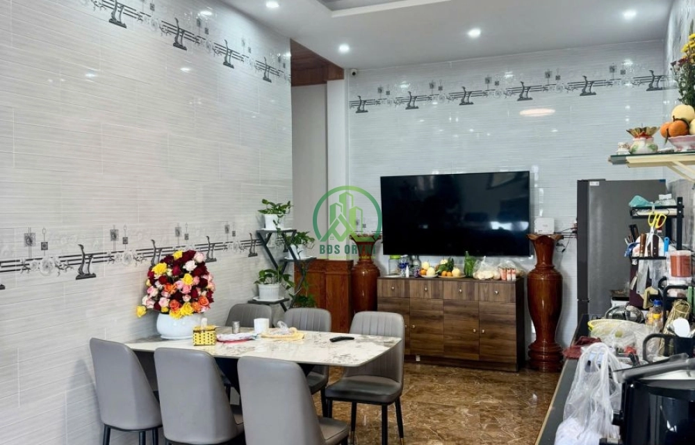 CẦN BÁN NHÀ MẶT TIỀN ĐƯỜNG THỐNG NHẤT, P. LANGBIANG - ĐÀ LẠT (LẠC DƯƠNG)