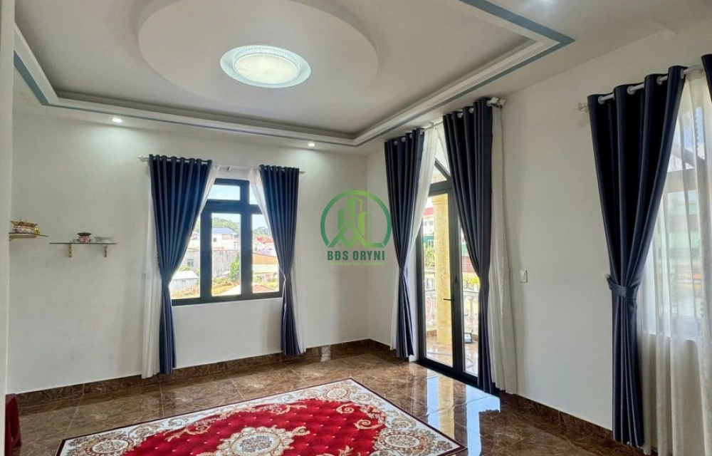 CẦN BÁN NHÀ MẶT TIỀN ĐƯỜNG THỐNG NHẤT, P. LANGBIANG - ĐÀ LẠT (LẠC DƯƠNG)