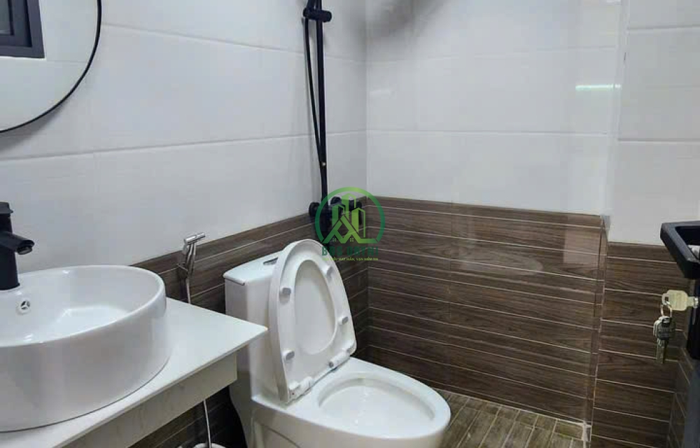 CẦN CHO THUÊ NHÀ TRUNG TÂM MẶT TIỀN ĐƯỜNG CỔ LOA - P. XUÂN HƯƠNG - ĐÀ LẠT