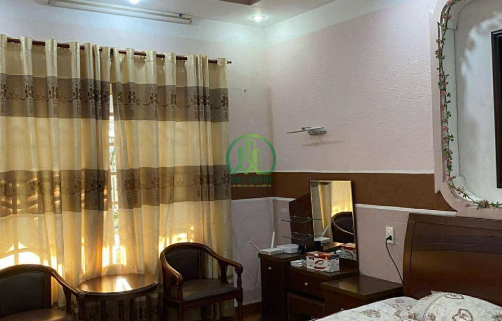 CẦN BÁN NHÀ 2 MẶT TIỀN ĐƯỜNG NGUYỄN TRUNG TRỰC - - P. XUÂN HƯỜNG - ĐÀ LẠT