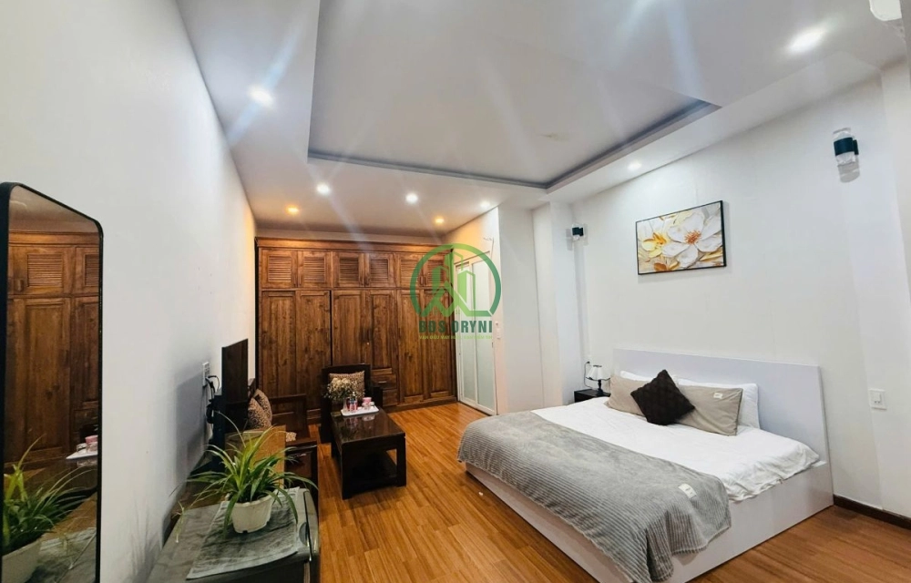 CẦN BÁN KHÁCH SẠN KHU GOLF VALLEY - P. XUÂN HƯƠNG - ĐÀ LẠT