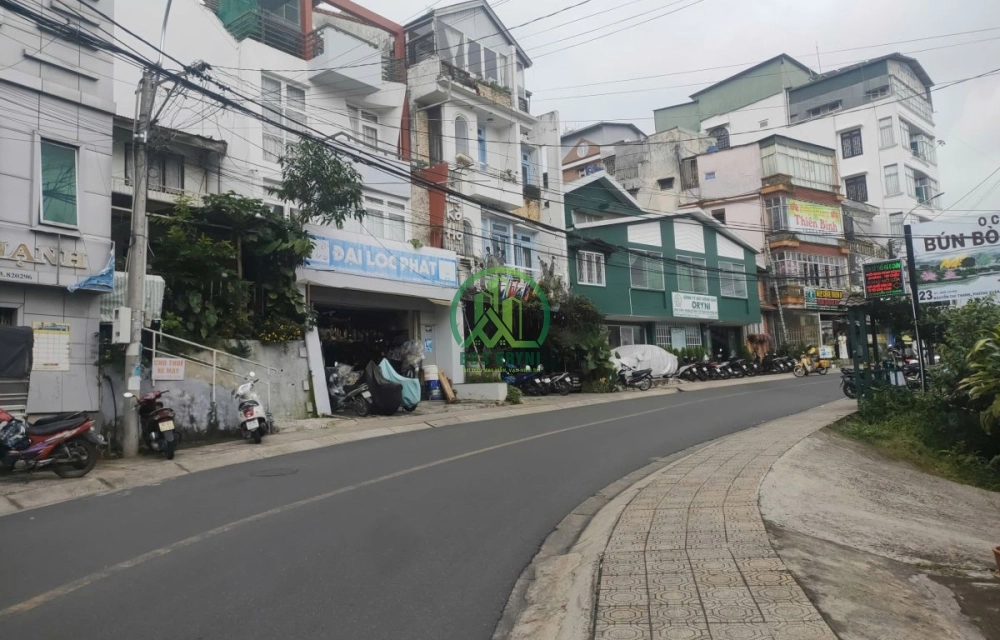 CẦN BÁN ĐẤT 2 MẶT TIỀN ĐƯỜNG NGUYỄN CHÍ THANH, P. XUÂN HƯƠNG - ĐÀ LẠT (P1)