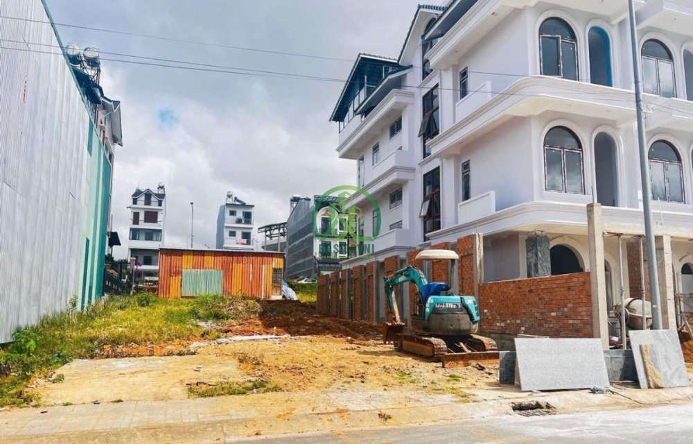 CẦN BÁN ĐẤT MẶT TIỀN KQH LIÊN HIỆP THỂ THAO- ĐÀ LẠT, P. LANGBIANG (P7)