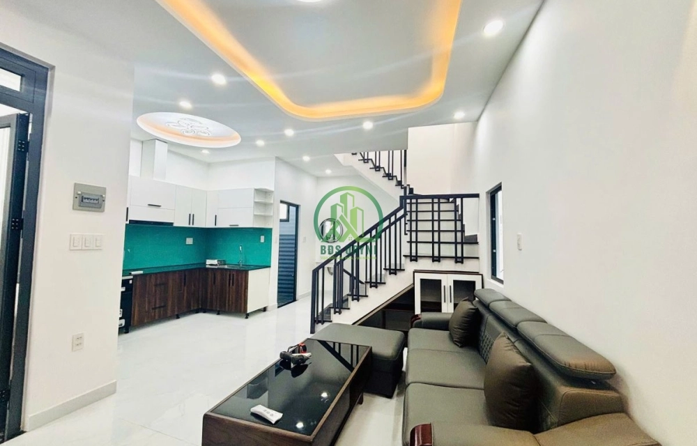 BÁN NHÀ MỚI ĐẸP ĐƯỜNG THÔNG THIÊN HỌC - PHƯỜNG XUÂN HƯƠNG - ĐÀ LẠT