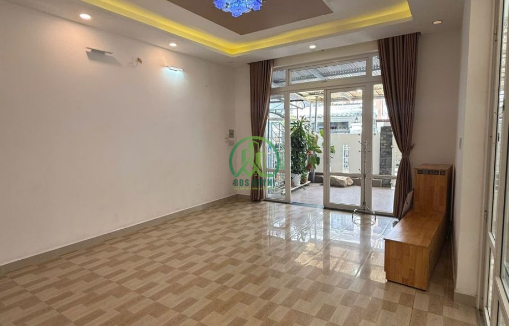 CẦN BÁN NHÀ HẺM Ô TÔ ĐƯỜNG THÔNG THIÊN HỌC, P. XUÂN HƯƠNG- ĐÀ LẠT (P. 2)