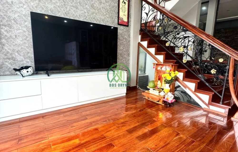 🏡 GIA ĐÌNH CHUYỂN CHỖ Ở– CẦN BÁN GẤP NHÀ SÂN VƯỜN 2 MẶT TIỀN LÔ GÓC– TRUNG TÂM ĐÀ LẠT 🌿