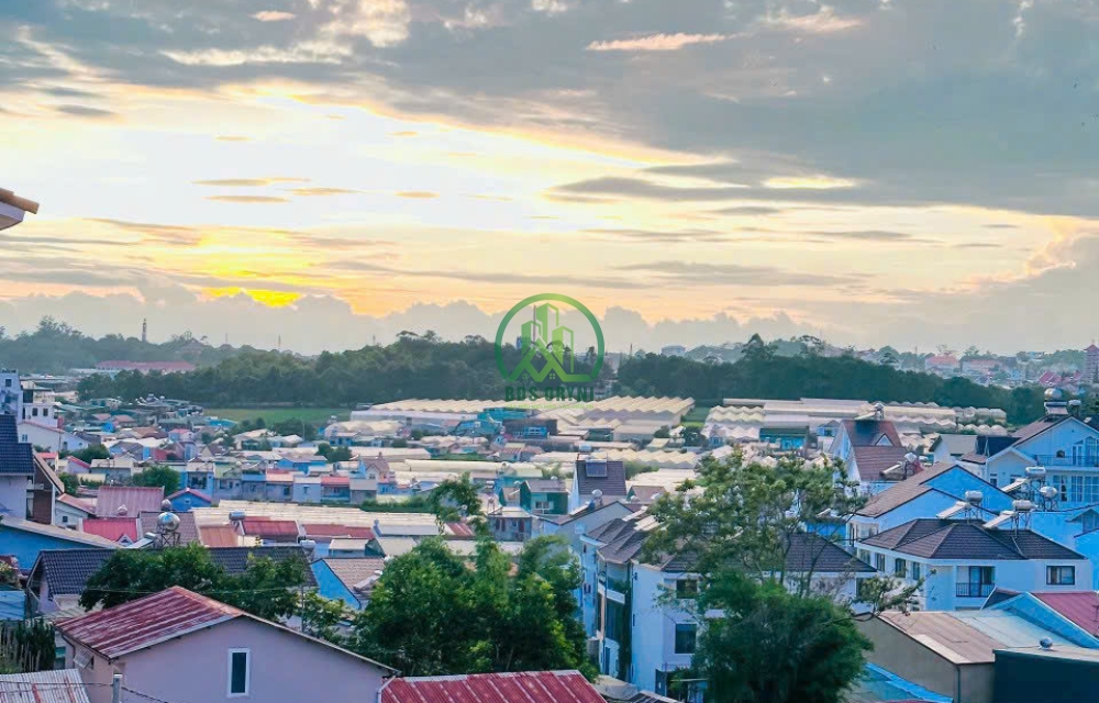 CẦN BÁN VILLA NỘI THẤT GỖ XỊN SÒ – VIEW THÀNH PHỐ ĐƯỜNG NGUYỄN ĐÌNH CHIỂU PHƯỜNG LÂM VIÊN ĐÀ LẠT– CÁCH HỒ XUÂN HƯƠNG 500M