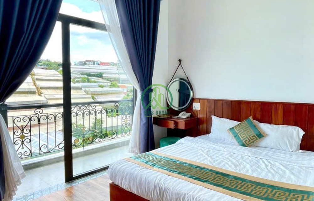 BÁN KHÁCH SẠN VIEW ĐẸP Ở TRUNG TÂM ĐÀ LẠT ĐƯỜNG HÙNG VƯƠNG PHƯỜNG XUÂN TRƯỜNG(P11 CŨ) ĐÀ LẠT