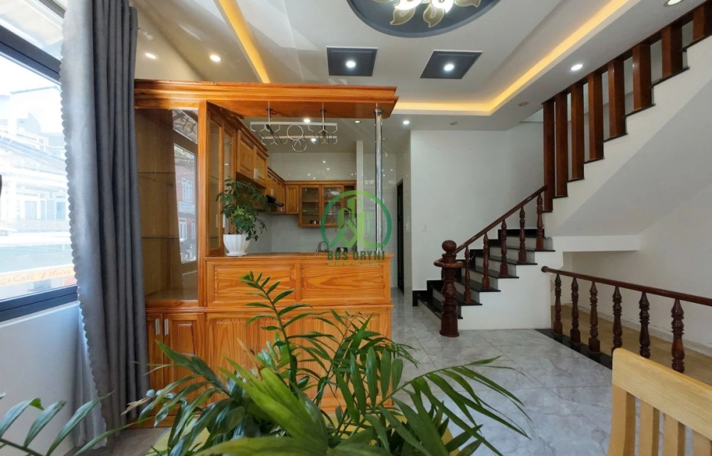 CẦN BÁN NHÀ 2 MẶT TIỀN LÔ GÓC TRUNG TÂM ĐÀ LẠT – CÁCH CHỢ NGÔ QUYỀN CHỈ 100M PHƯỜNG CAM LY-ĐÀ LẠT(P6)