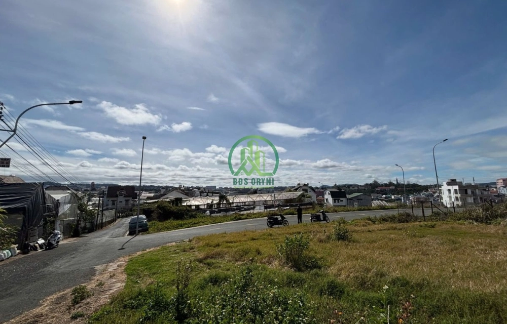 ✨ CẦN BÁN LÔ ĐẤT 2 MẶT TIỀN ĐƯỜNG VẠN HẠNH, P. LÂM VIÊN - ĐÀ LẠT