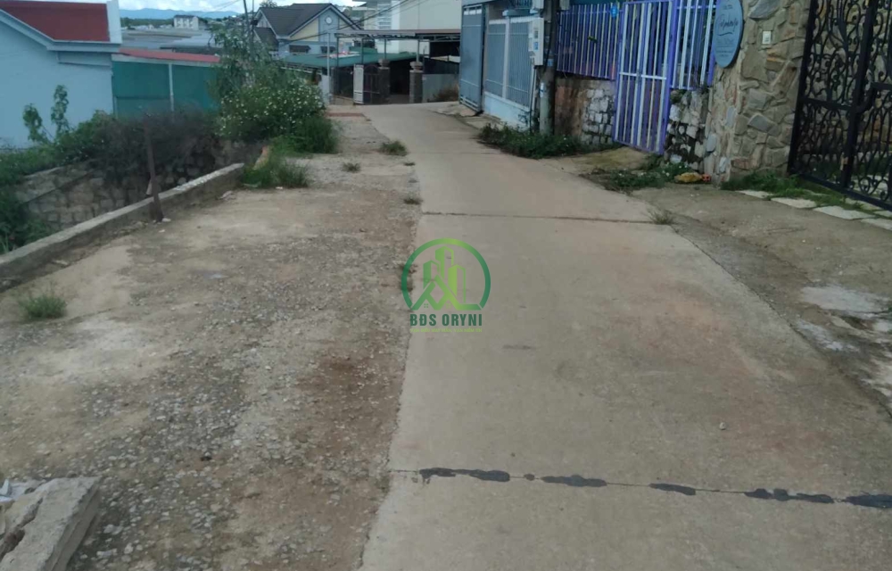 CẦN BÁN NHÀ ĐƯỜNG HẺM Ô TÔ THÁI PHIÊN- P12- ĐÀ LẠT