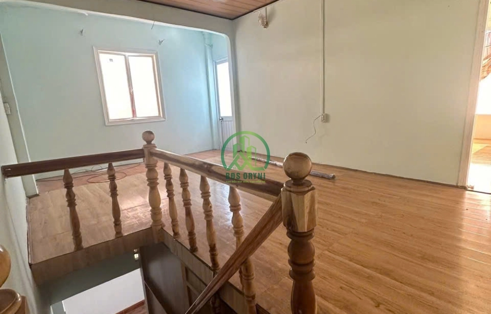 CẦN BÁN NHÀ 2 MẶT TIỀN SRXD ĐƯỜNG CỔ LOA - P. XUÂN HƯƠNG - ĐÀ LẠT (P.2)