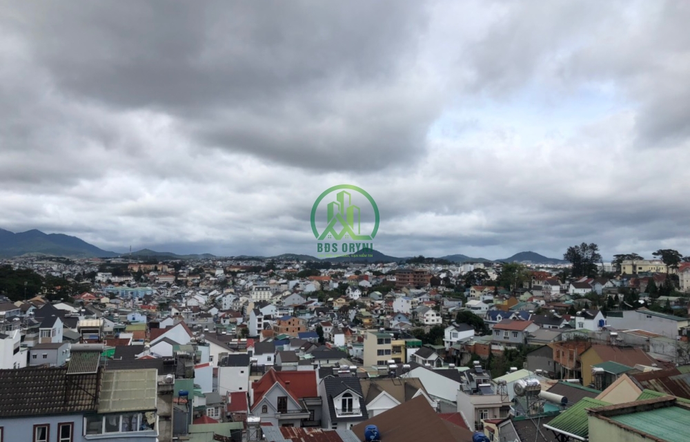 CẦN BÁN ĐẤT ĐƯỜNG LÊ HỒNG PHONG- P4- ĐÀ LẠT