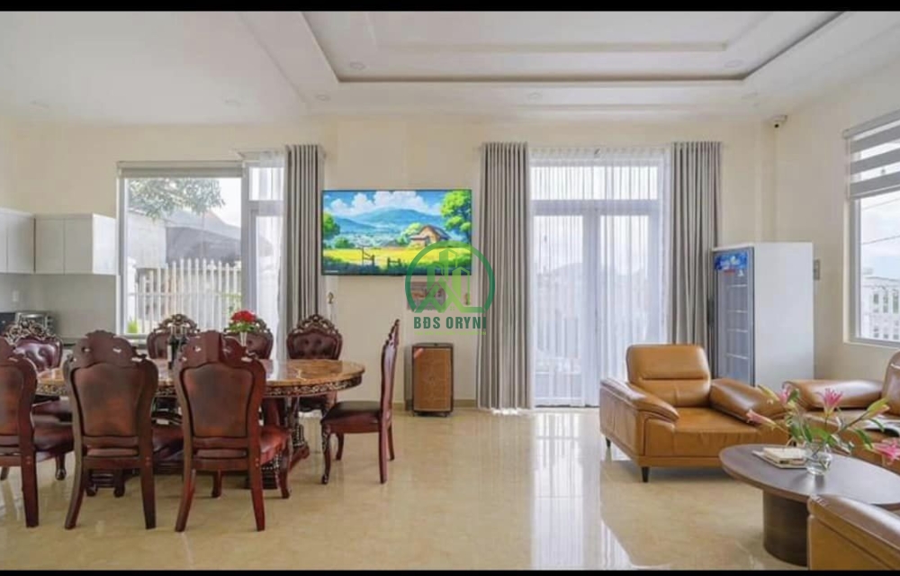 CẦN BÁN CĂN VILLA  ĐAN HOẠT ĐỘNG TẠI ĐƯỜNG NAM HỒ - P11 - TP ĐÀ LẠT 