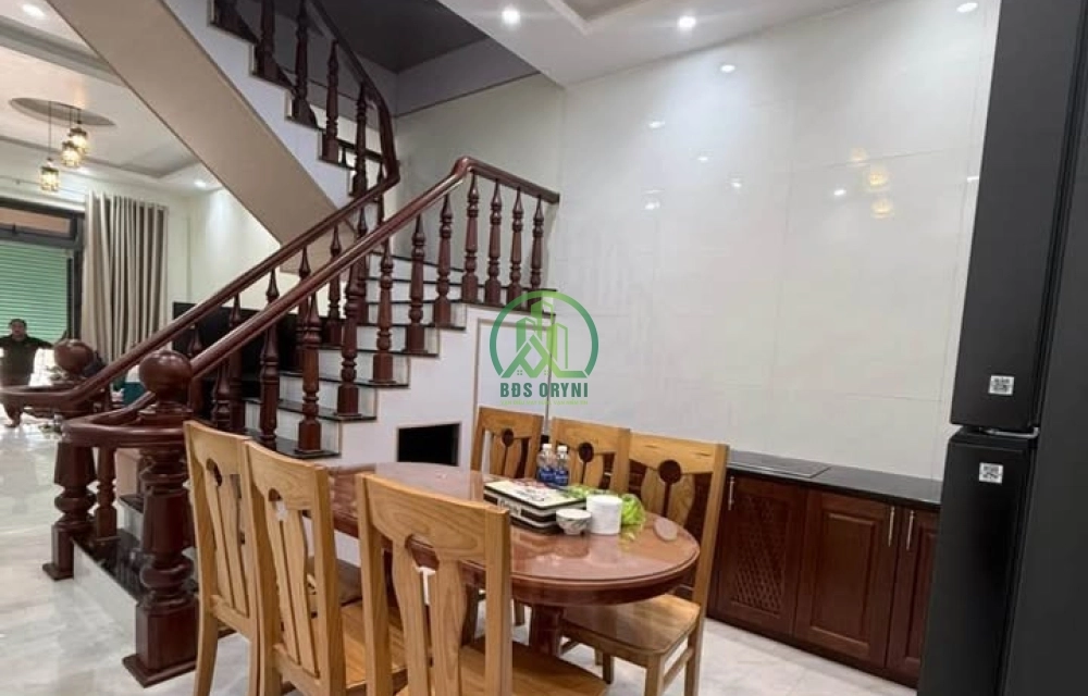 🏡 CẦN BÁN NHÀ ĐƯỜNG NGUYỄN HOÀNG, P. LANGBIANG - ĐÀ LẠT