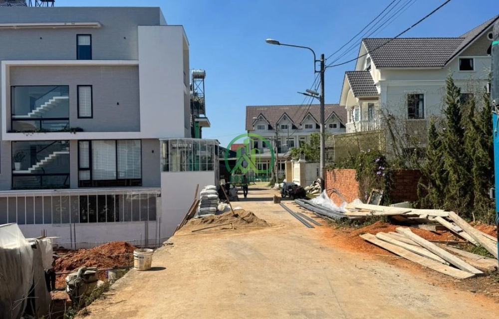 🌟 CẦN BÁN GẤP LÔ ĐẤT 2 MẶT TIỀN ĐƯỜNG NGÔ GIA TỰ, P.LÂM VIÊN- ĐÀ LẠT