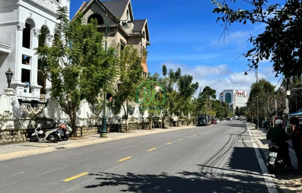 🌤 CẦN BÁN LÔ ĐẤT MẶT TIỀN ĐƯỜNG NGUYỄN DU, P. LÂM VIÊN - ĐÀ LẠT (P9 cũ)