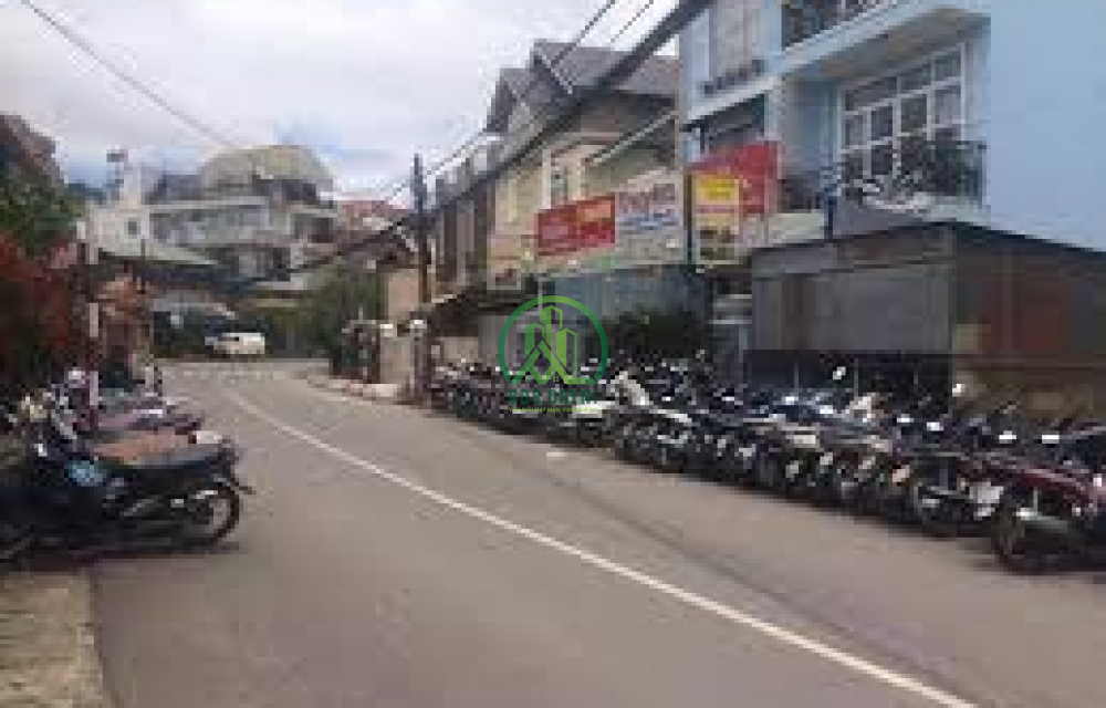 CẦN BÁN LÔ ĐẤT GẦN TRƯỜNG CẤP 3 BÙI THỊ XUÂN - P2 - ĐÀ LẠT.