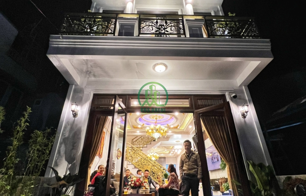 BÁN NHÀ PHÙ ĐỔNG THIÊN VƯƠNG P8