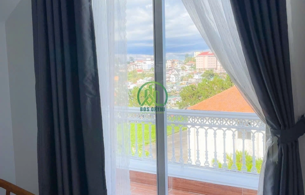 Bán KS Mặt Tiền 14 Phòng KD.Ngay Cửa Ngõ Đà Lạt Chỉ 13 Tỷ