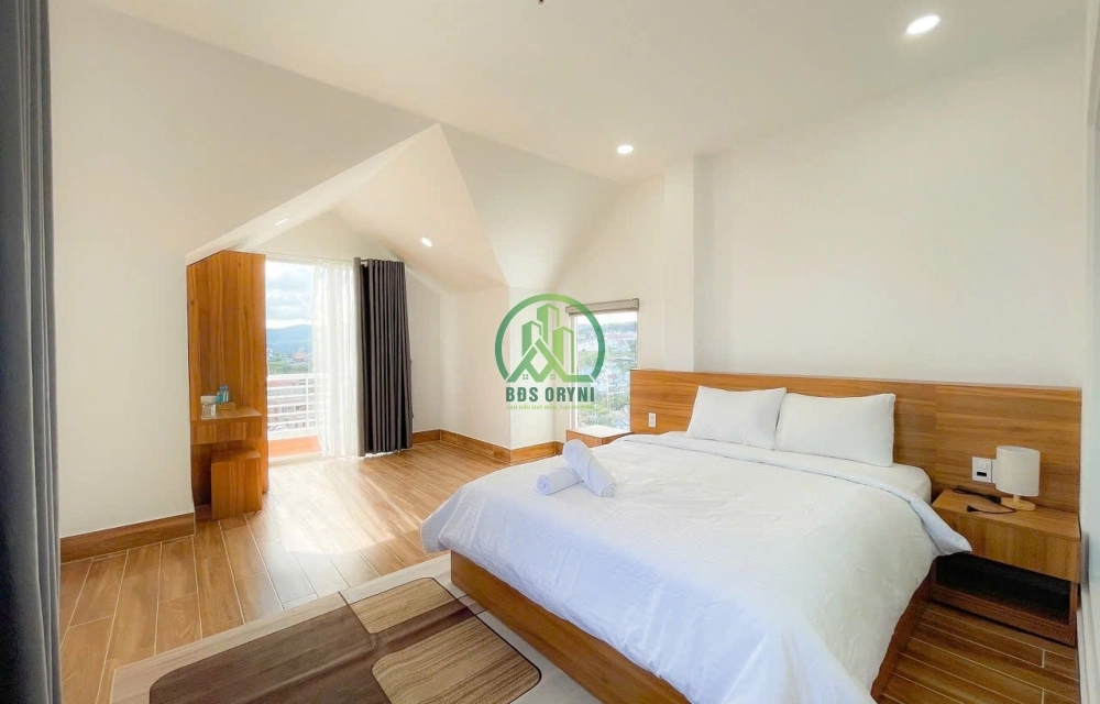 Bán KS Mặt Tiền 14 Phòng KD.Ngay Cửa Ngõ Đà Lạt Chỉ 13 Tỷ