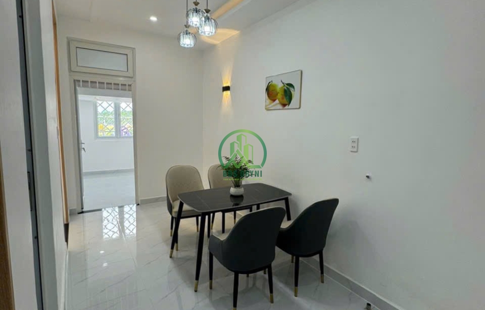 BÁN NHÀ ĐƯỜNG HUYỀN TRÂN CÔNG CHÚA - P4 - ĐÀ LẠT 