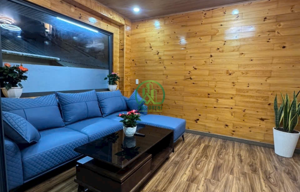 Cầm bán căn nhà đường Lê Hồng Phong thông triệu Việt Vương