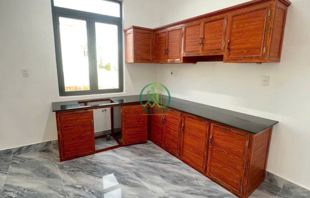 CẦN BÁN NHÀ ĐƯỜNG NGUYỄN HỮU CẦU- P12- ĐÀ LẠT CHỈ 3,5 TỶ