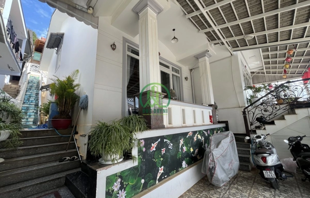 CẦN BÁN VILLA MẶT TIỀN ĐƯỜNG  ĐANKIA - P, LANGBIANG- ĐÀ LẠT