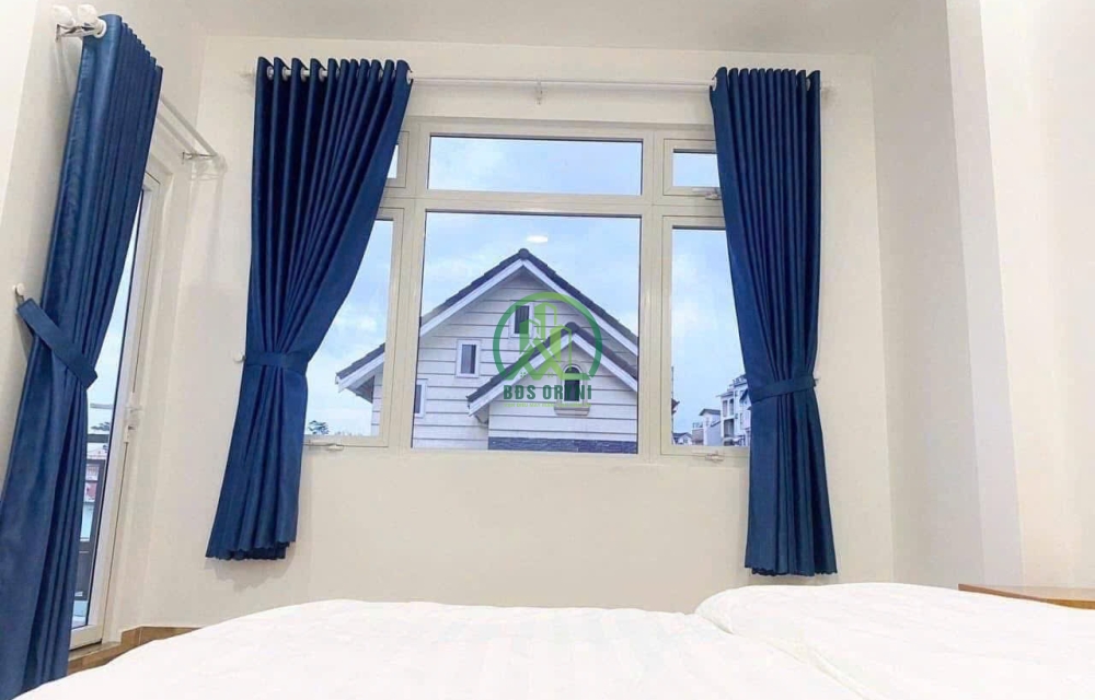 CHO THUÊ NHÀ NGUYÊN CĂN 4PN ĐƯỜNG NGÔ THÌ NHẬM, P4, ĐÀ LẠT - GIÁ 8tr/tháng