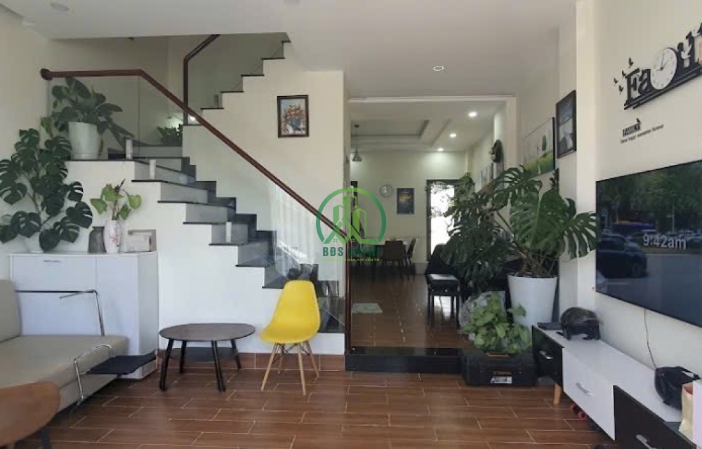 🏡 BÁN NHÀ NGAY CHỢ NGÔ QUYỀN – ĐÀ LẠT