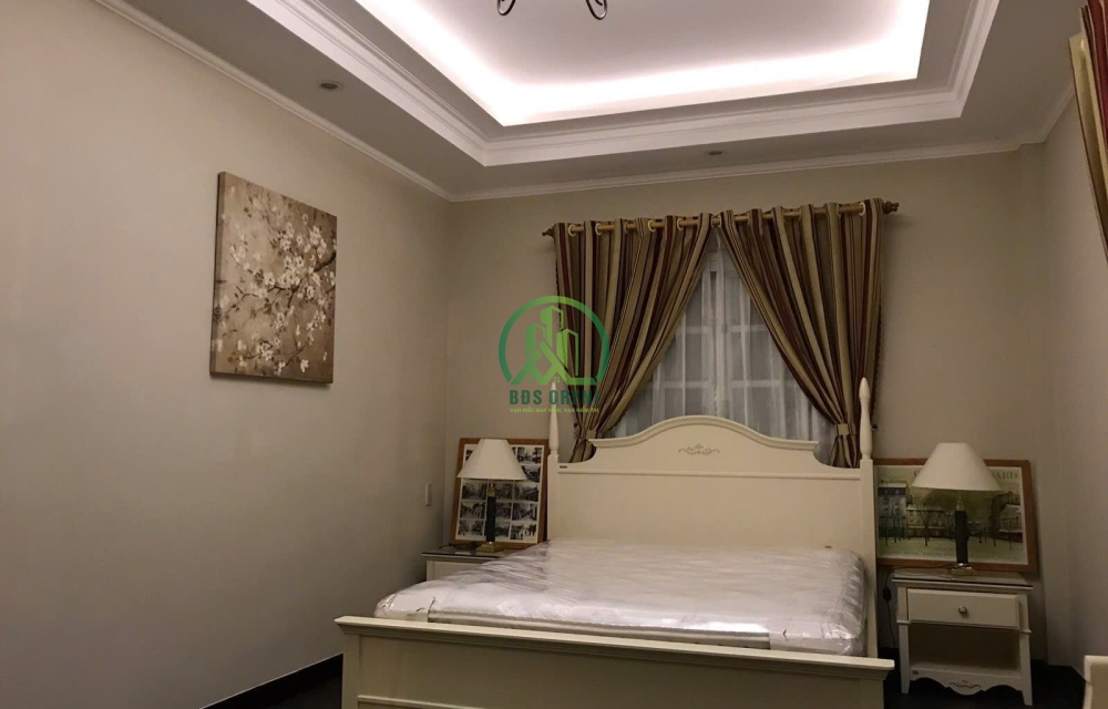 CẦN BÁN BIỆT THỰ SÂN VƯỜN ĐƯỜNG HUỲNH THÚC KHÁNG - P4 - ĐÀ LẠT