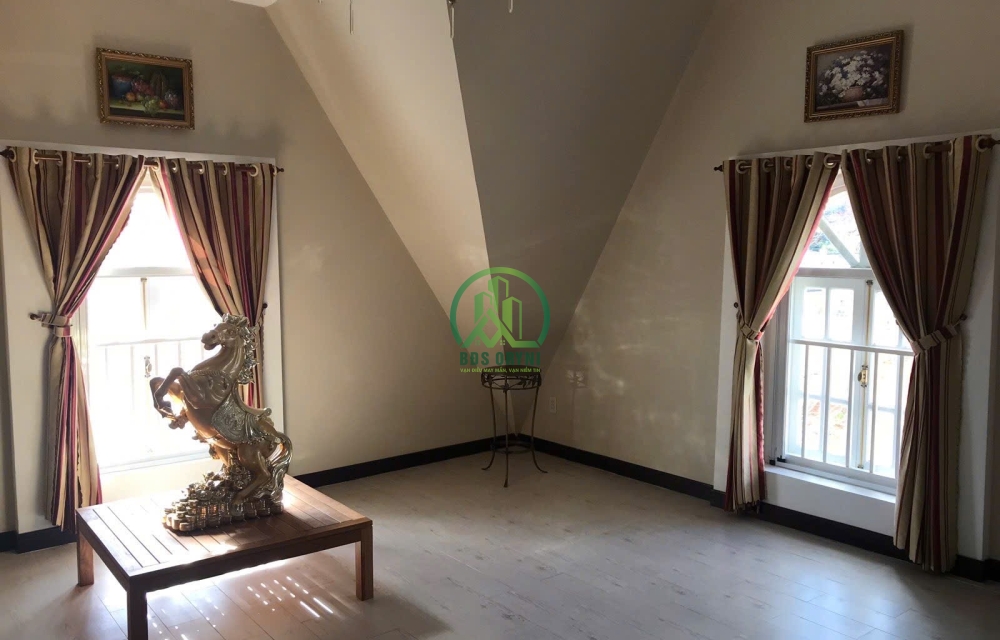 CẦN BÁN BIỆT THỰ SÂN VƯỜN ĐƯỜNG HUỲNH THÚC KHÁNG - P4 - ĐÀ LẠT