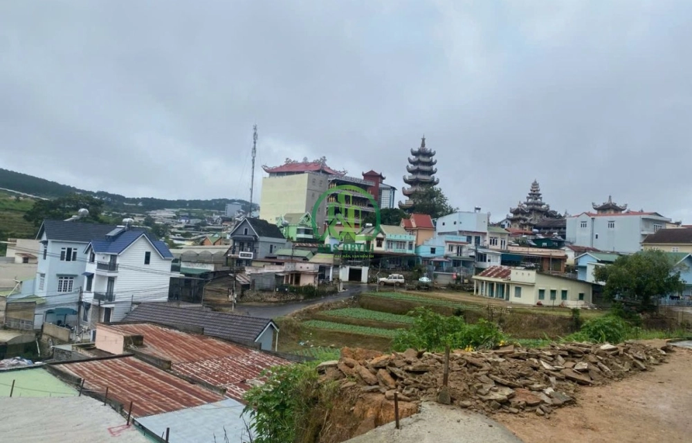 Cần bán lô đất Trại Mát. P11. Đà Lạt 