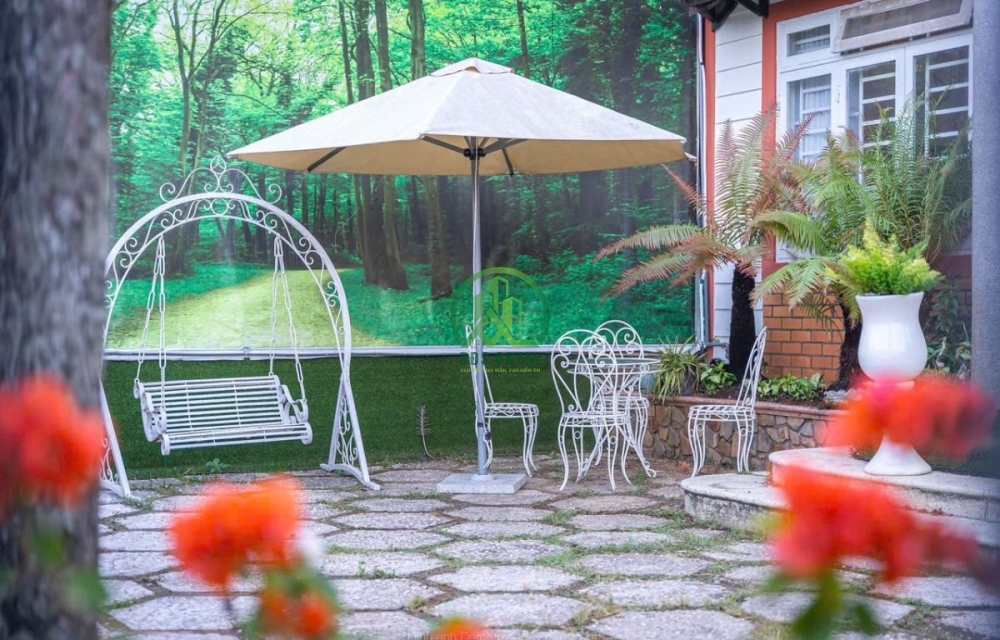 CẦN SANG HOMETAY ĐANG KINH DOANH ỔN ĐỊNH