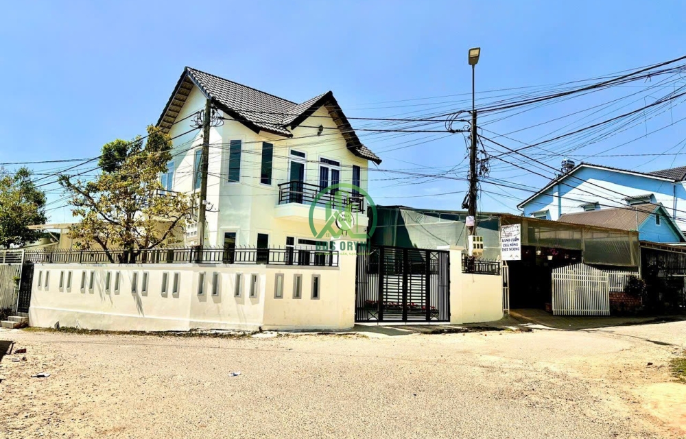 CẦN BÁN BIỆT THỰ MĂNG LIN- ĐÀ LẠT GIÁ GIẢM CÒN 5 TỶ 