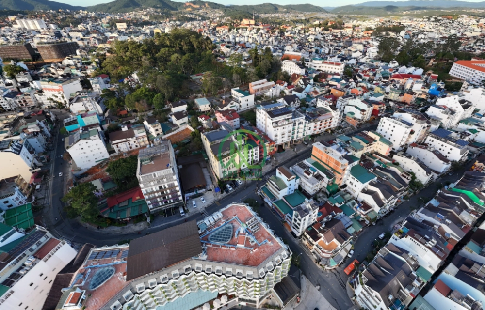 🏡 CẦN BÁN NHÀ MẶT TIỀN ĐƯỜNG BÙI THỊ XUÂN -P. XUÂN HƯƠNG - ĐÀ LẠT