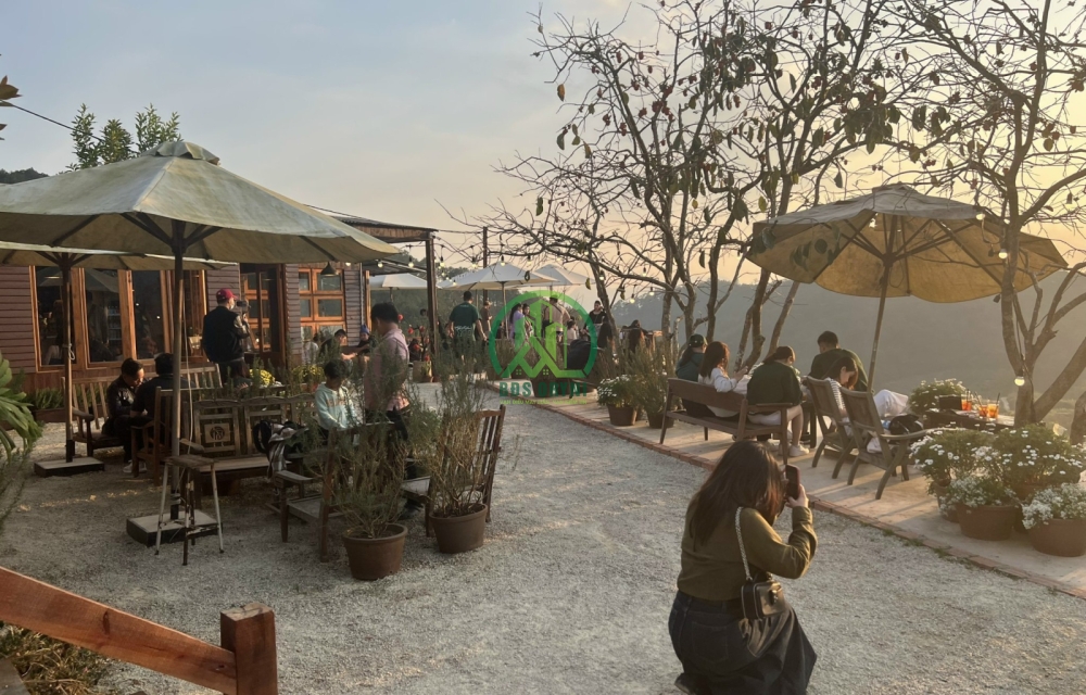 CẦN BÁN GẤP CỤM COFFEE CHECK-IN 2 MẶT TIỀN ĐƯỜNG HÙNG VƯƠNG- P10- ĐÀ LẠT