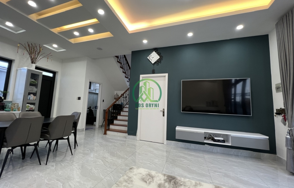 CẦN BÁN BIỆT THỰ ĐƯỜNG TÔN THẤT TÙNG, P8, ĐÀ LẠT GIÁ 13 TỶ