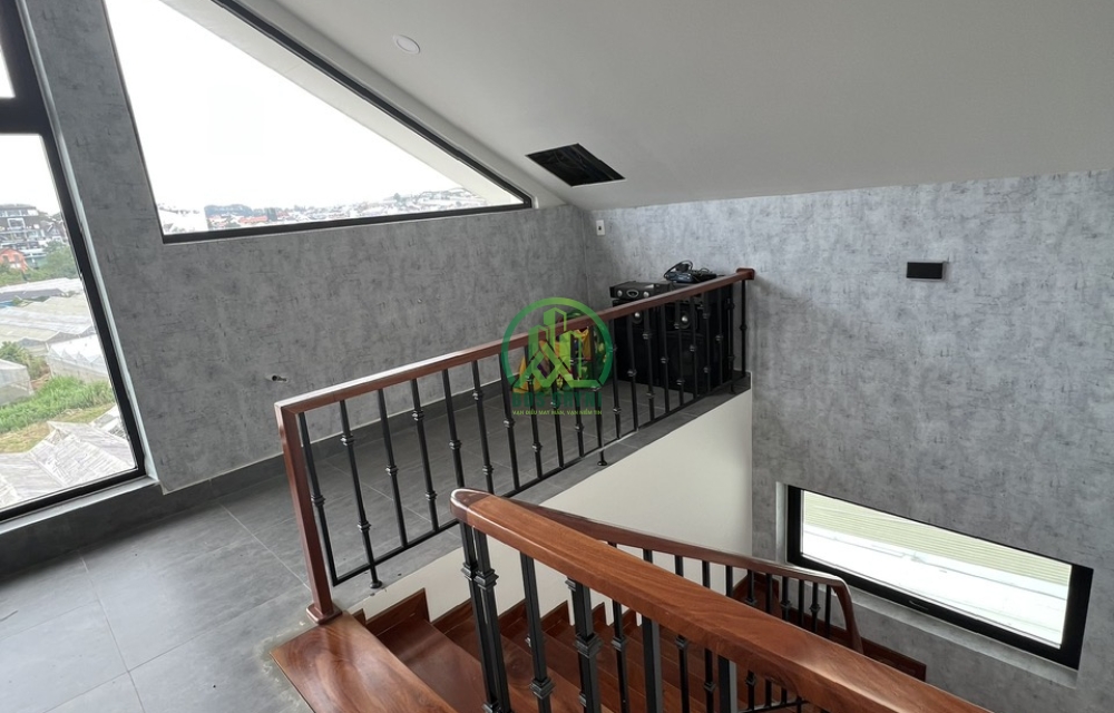 CẦN BÁN BIỆT THỰ ĐƯỜNG TÔN THẤT TÙNG, P8, ĐÀ LẠT GIÁ 13 TỶ