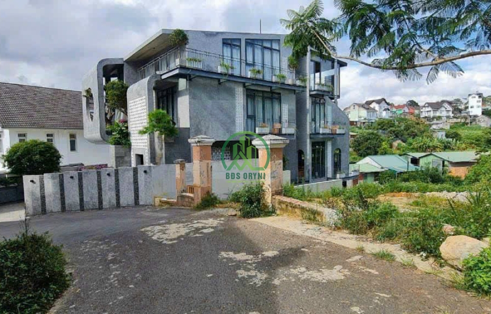 BÁN ĐẤT MẶT TIỀN ĐƯỜNG ĐỐNG ĐA- P3- ĐÀ LẠT