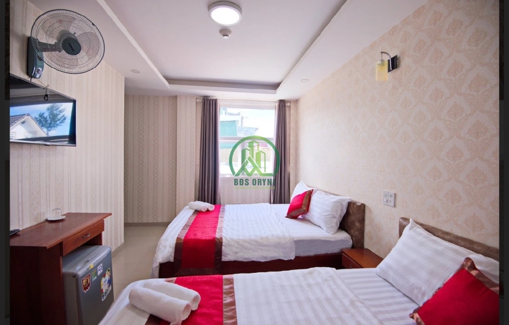 KHÁCH SẠN MẶT TIỀN ĐƯỜNG BÙI THỊ XUÂN- P2