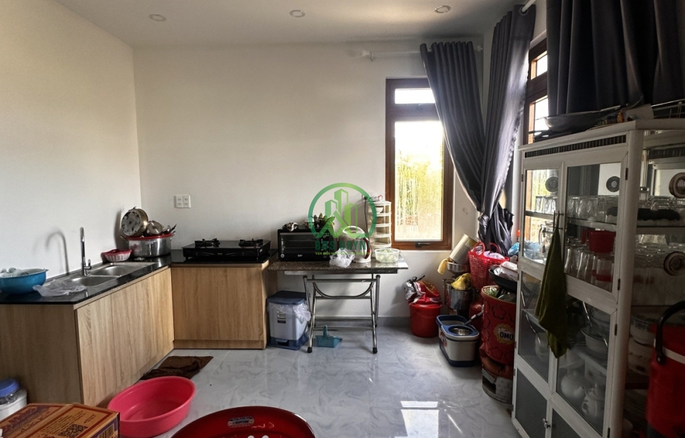 BÁN NHÀ 2 MẶT TIỀN ĐƯỜNG HẺM Ô TÔ NGÔ THÌ SỸ- P4 - ĐÀ LẠT  