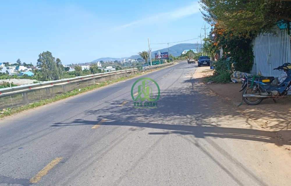 CẦN BÁN LÔ ĐẤT MẶT TIỀN ĐƯỜNG THỊ TRẤN LIÊN NGHĨA - ĐỨC TRỌNG - LÂM ĐỒNG.