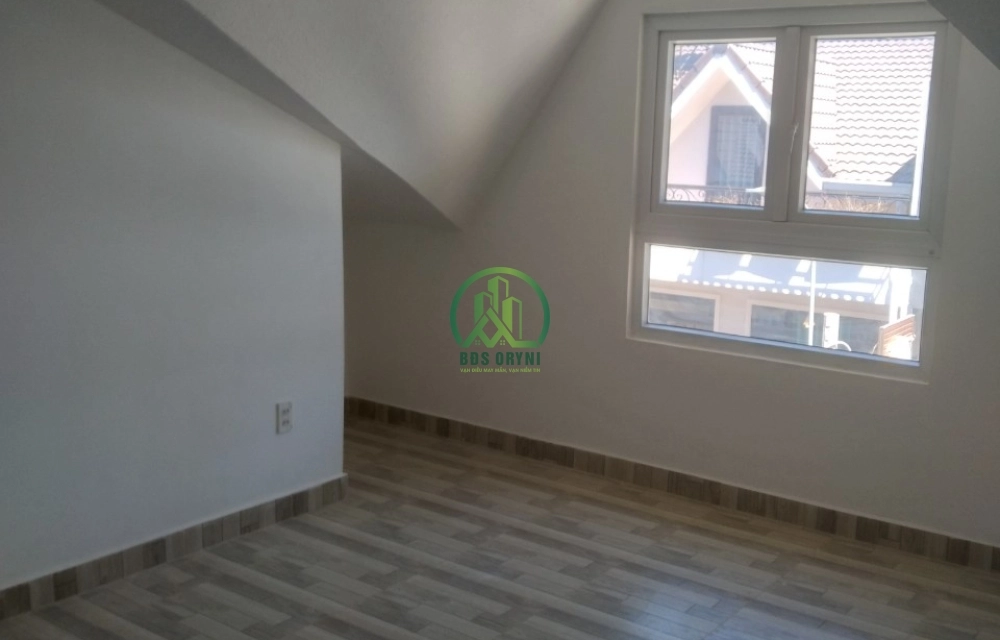 CẦN CHO THUÊ NHÀ MỚI ĐẸP MẶT TIỀN KHU AN PHÚ HOUSE- CAO THẮNG- P7- ĐÀ LẠT 