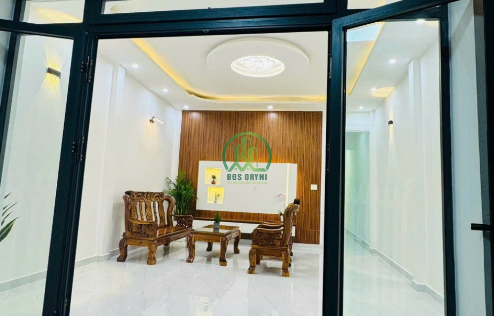 CẦN BÁN NHÀ MỚI XÂY ĐƯỜNG TÔN THẤT TÙNG - P8 - ĐÀ LẠT.