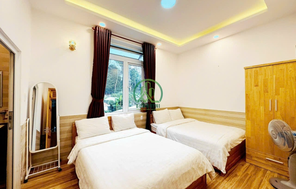 CHO THUÊ KHÁCH SẠN 2 MẶT TIỀN ĐƯỜNG HOÀNG VĂN THỤ- P4- ĐÀ LẠT